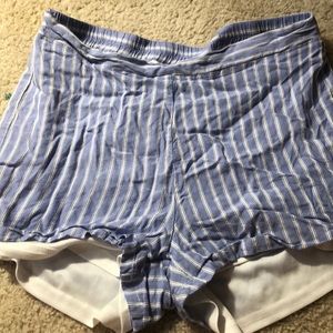 CHARLOTTE RUSSE cute fancy shorts